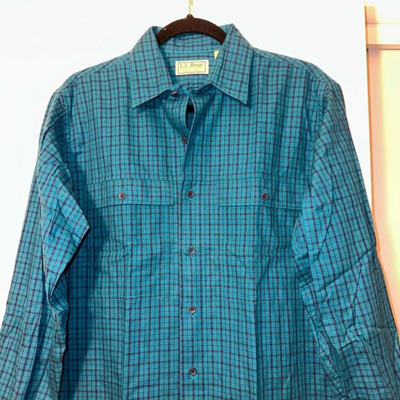 L.L. Bean Vintage Medium Collared Button Down LS Mens Navy Teal Blue Plaid EUC - Picture 3 of 12